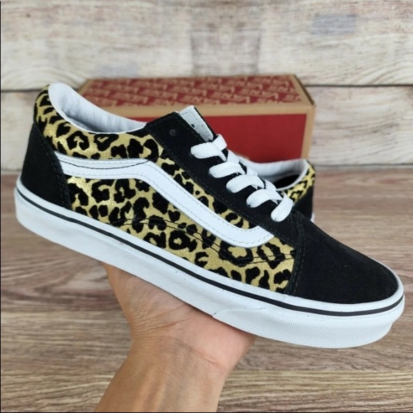 Vans Old Skool Flocked Leopard Sneakers - Picture 2 of 7